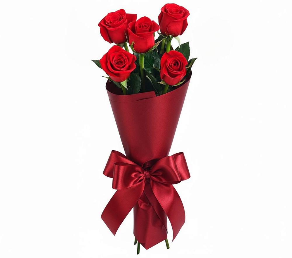 Букет 5 Красных роз Эдлесс Лав в Голынки