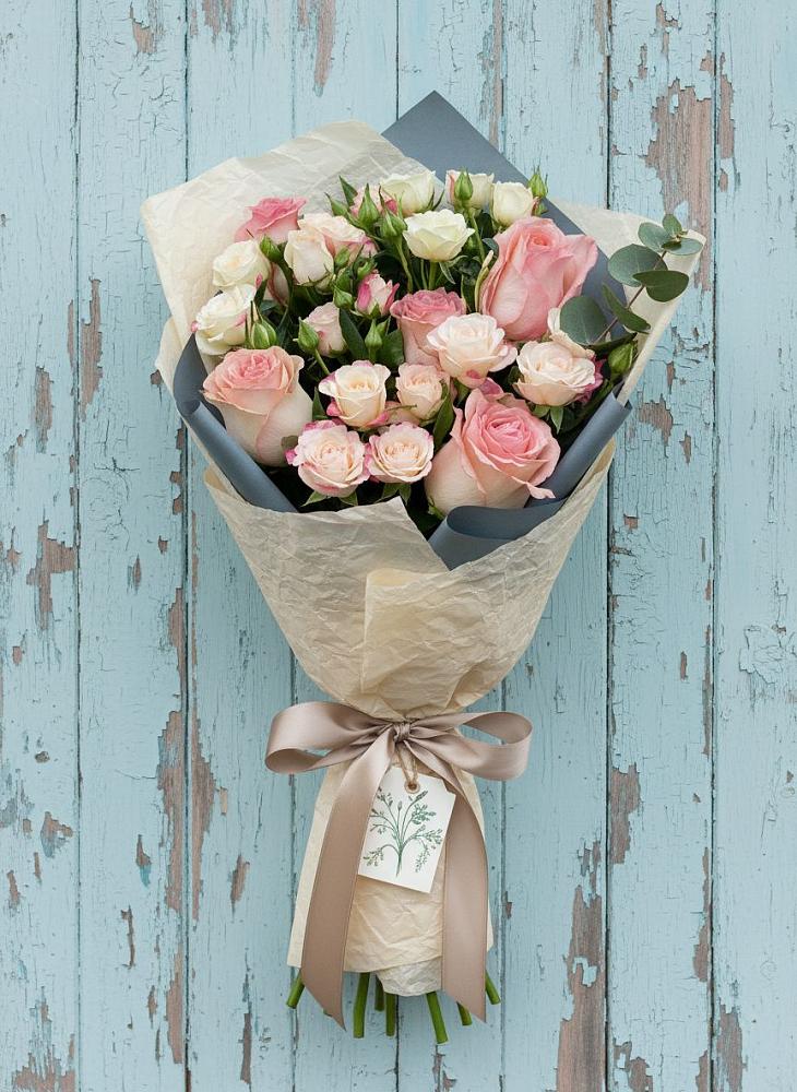 Букет цветов из: Розы в Голынки