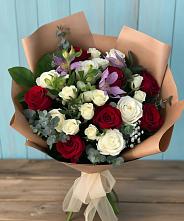 Букет цветов из:  Розы и Альстромерии в Голынки