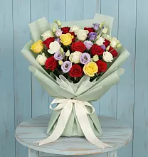 Букет цветов из:  Розы в Голынки