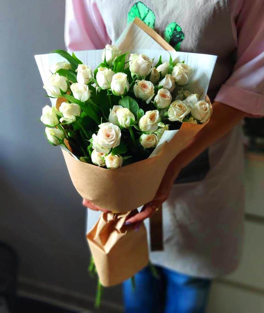 Букет цветов из: Розы в Голынки