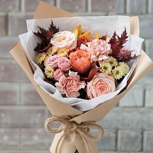 Букет цветов из:  Гвоздики, Хризантемы и Розы в Голынки