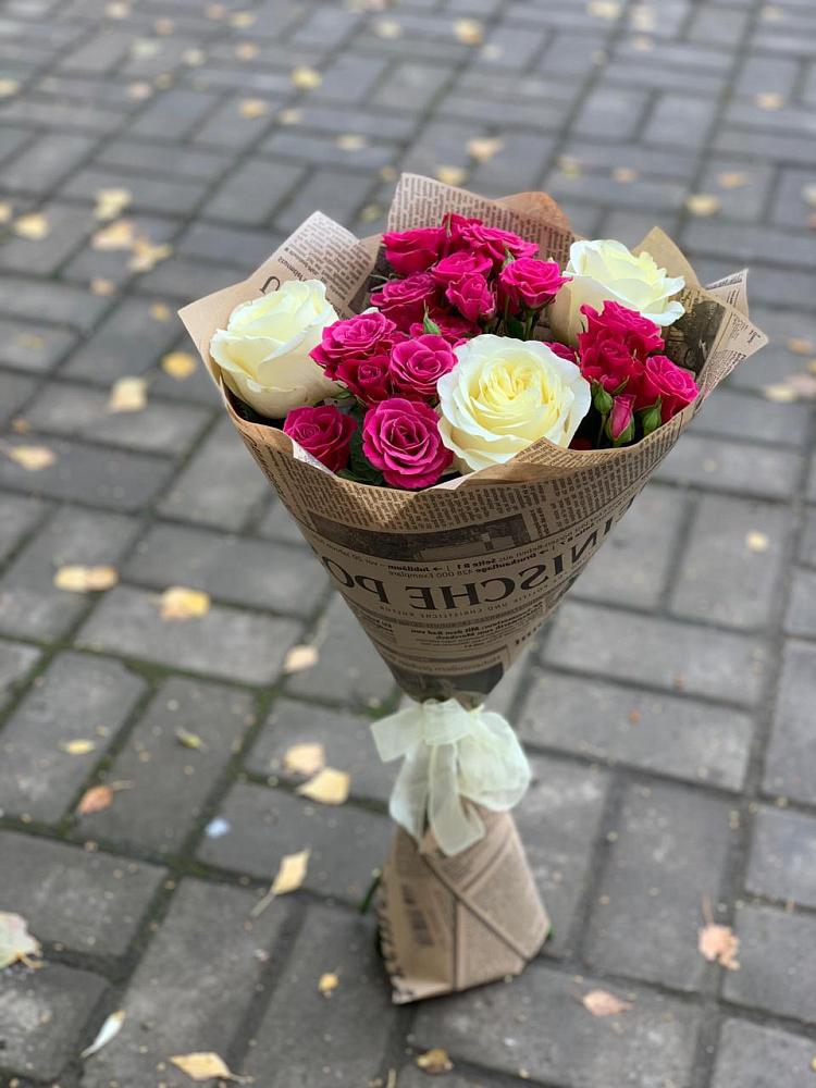 Букет цветов из: Розы в Голынки