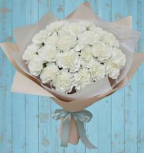 Букет цветов из:  Гвоздики в Голынки