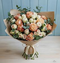 Букет цветов из:  Альстромерии и Розы в Голынки